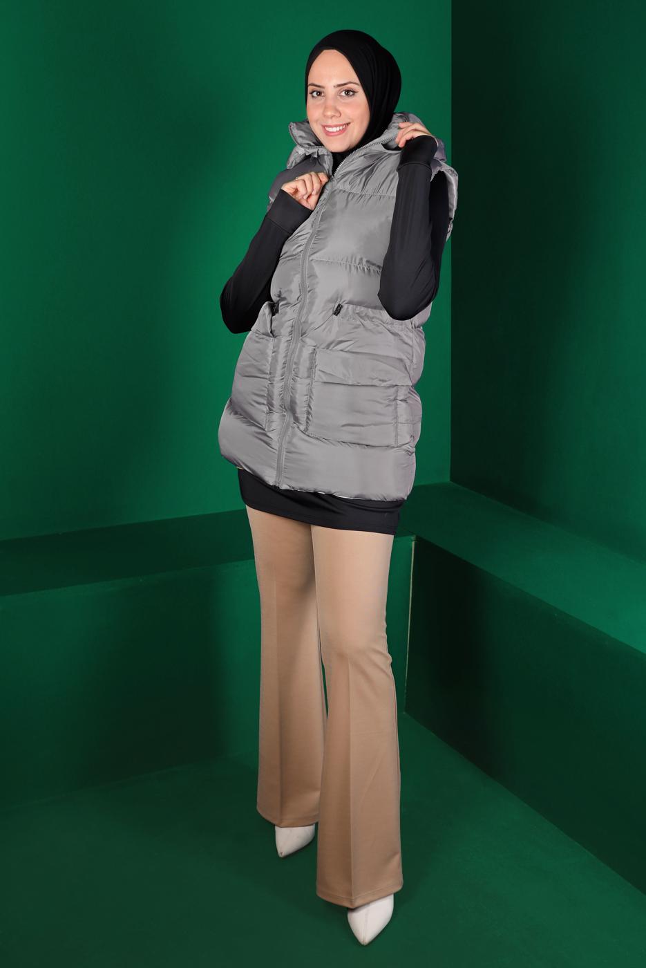 Tesettür giyim GRİ BELİ BÜZGÜLÜ CEPLİ ŞİŞME YELEK 1010