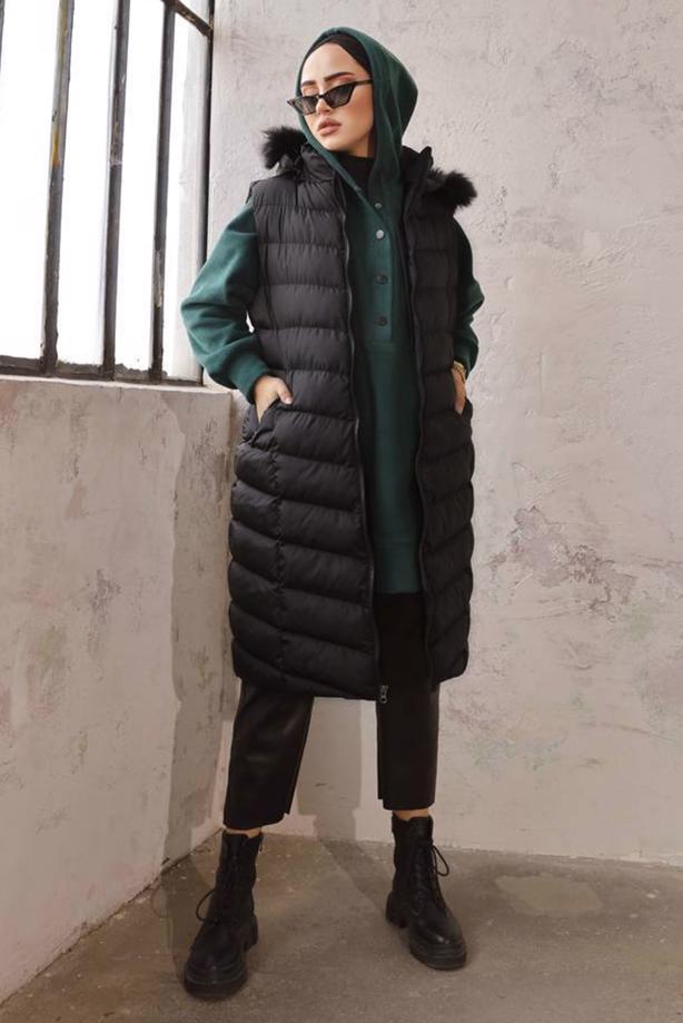 Tesettür giyim SİYAH CEPLİ KAPÜŞONLU ŞİŞME YELEK 4429  - TRENDTESETTÜR