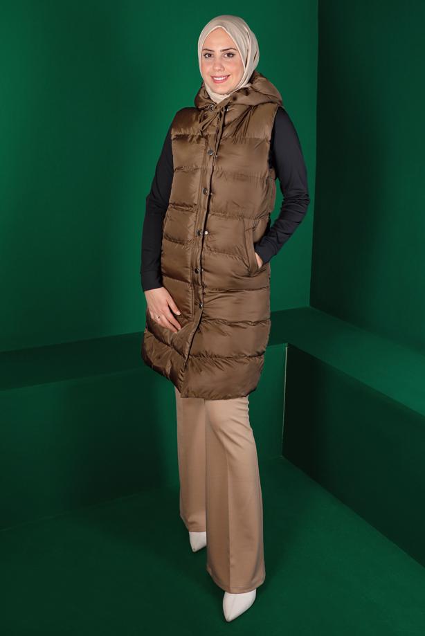 Tesettür giyim TABA ÇITÇITLI KAPÜŞONLU ŞİŞME YELEK 7070 - TRENDTESETTÜR