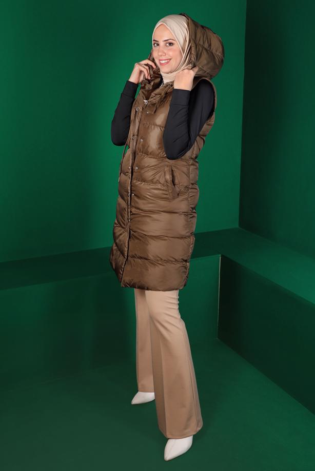 Tesettür giyim TABA ÇITÇITLI KAPÜŞONLU ŞİŞME YELEK 7070 - TRENDTESETTÜR