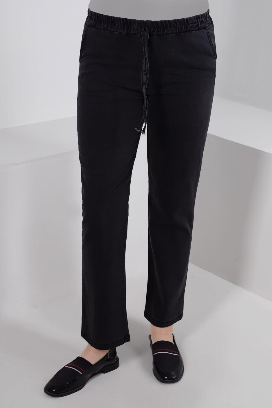 Hijab clothing BLACK ELASTIC WAIST STRAIGHT CUT DENIM PANTS T 2315