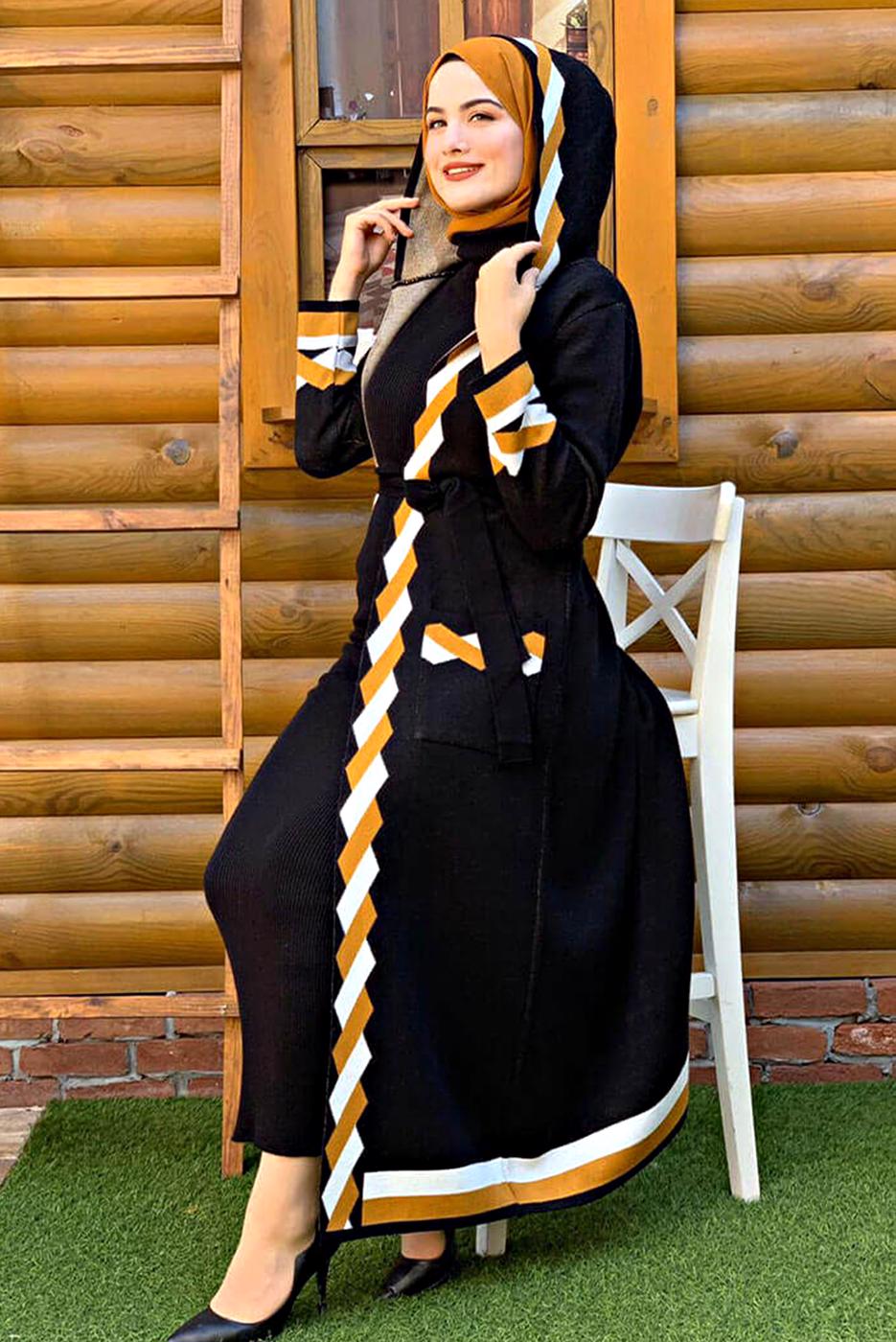 Tesettür giyim SİYAH KAPÜŞONLU KUŞAKLI TRİKO HIRKA 71102 