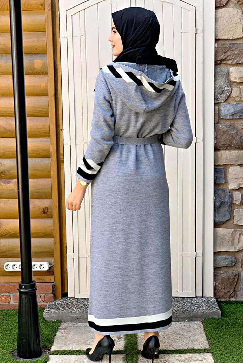 Tesettür giyim GRİ KAPÜŞONLU KUŞAKLI TRİKO HIRKA 71102 