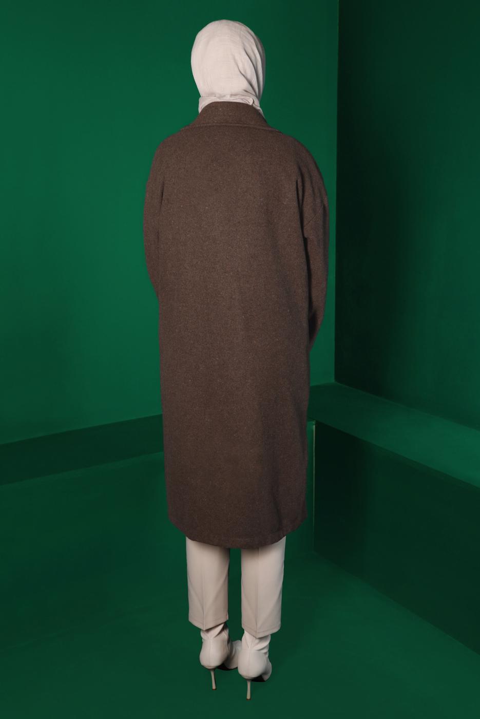 Tesettür giyim KAHVE KUŞAKLI DÜĞMELİ KAŞE KABAN 9911 