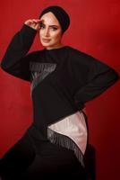 Tesettür giyim SİYAH ZİNCİR DETAYLI GARNİLİ İKİLİ PANTOLONLU TAKIM T 4092