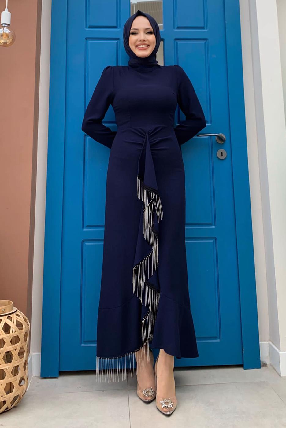 Tesettür giyim LACİVERT ZİNCİR DETAYLI VOLANLI ABİYE ELBİSE T 0183