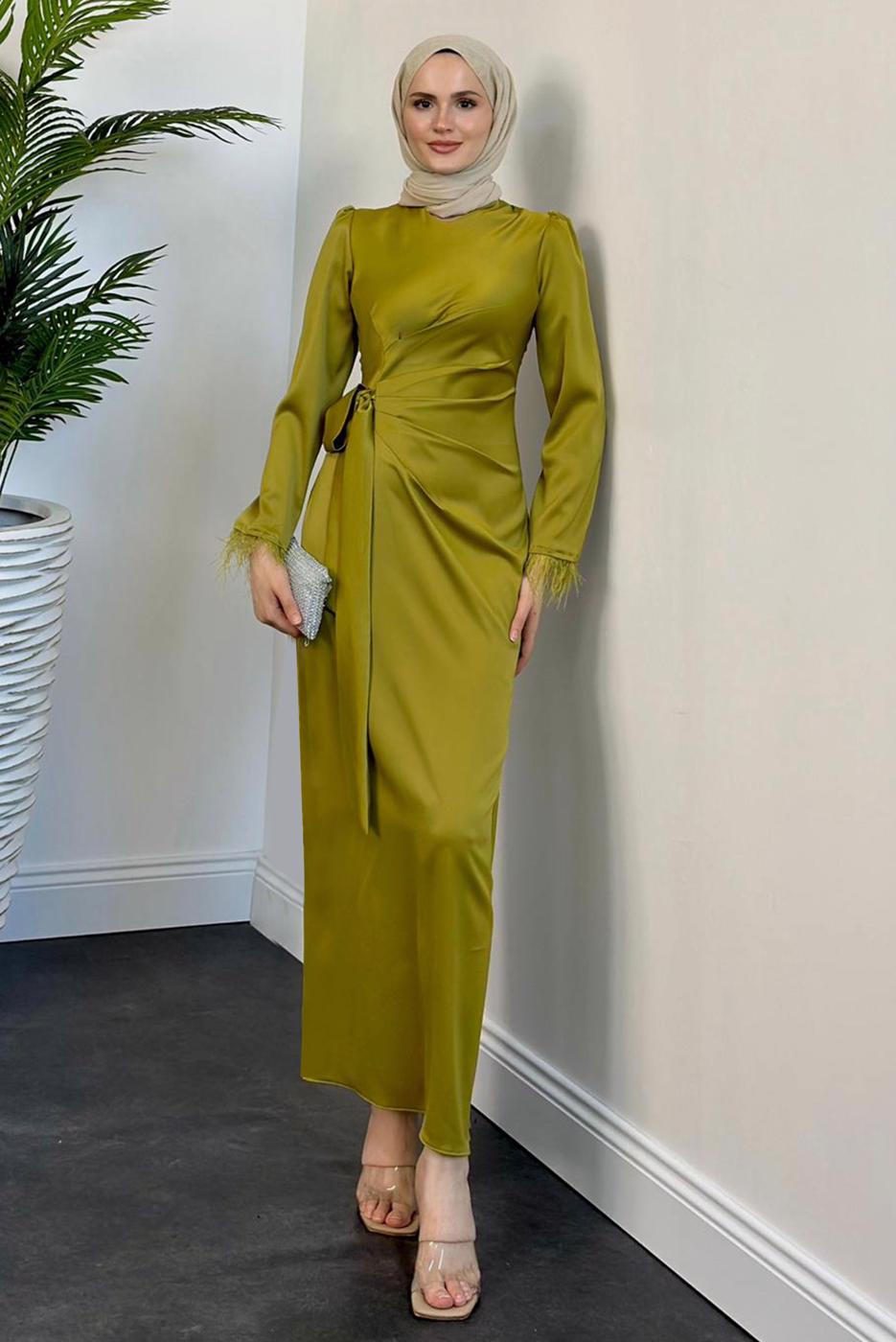 Tesettür giyim YEŞİL MANŞETLERİ TÜY DETAYLI ABİYE ELBİSE T 1295