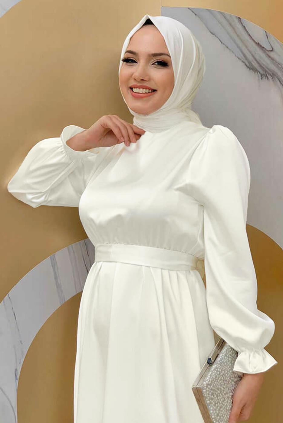 Tesettür giyim EKRU KUŞAKLI MANŞETLERİ LASTİKLİ SATEN ABİYE ELBİSE T 1973