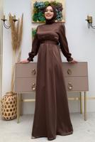 Tesettür giyim KAHVE KUŞAKLI MANŞETLERİ LASTİKLİ SATEN ABİYE ELBİSE T 1973