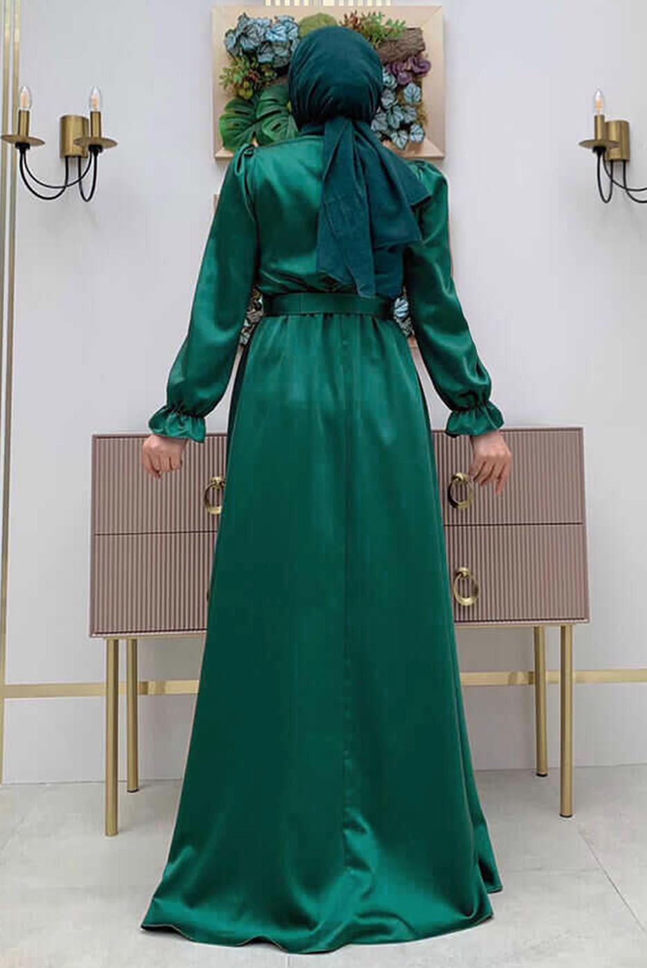 Tesettür giyim YEŞİL KUŞAKLI MANŞETLERİ LASTİKLİ SATEN ABİYE ELBİSE T 1973