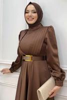 Tesettür giyim KAHVE KEMERLİ DRAPE DETAYLI SATEN ABİYE ELBİSE T 2973