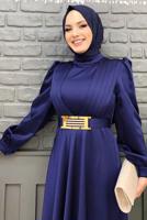 Tesettür giyim LACİVERT KEMERLİ DRAPE DETAYLI SATEN ABİYE ELBİSE T 2973