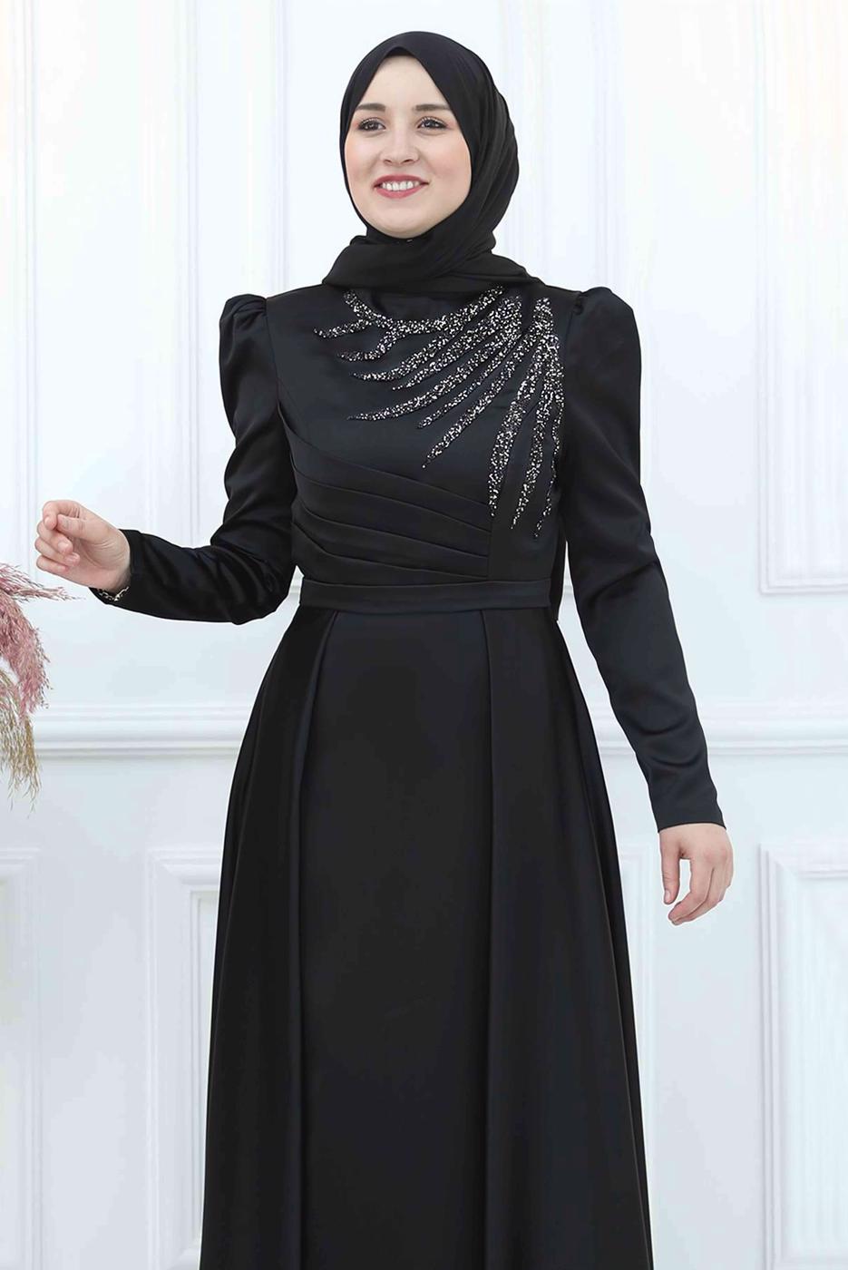 Tesettür giyim SİYAH ÖNÜ PİLİSE DETAYLI TAŞLI ABİYE ELBİSE T 3553