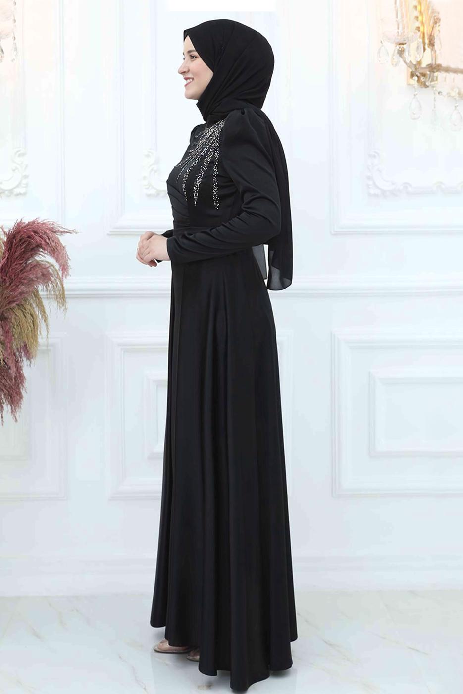 Tesettür giyim SİYAH ÖNÜ PİLİSE DETAYLI TAŞLI ABİYE ELBİSE T 3553