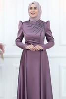 Tesettür giyim MOR ÖNÜ PİLİSE DETAYLI TAŞLI ABİYE ELBİSE T 3553