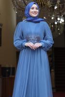 Tesettür giyim LACİVERT TAŞ İŞLEMELİ ABİYE ELBİSE T 7253