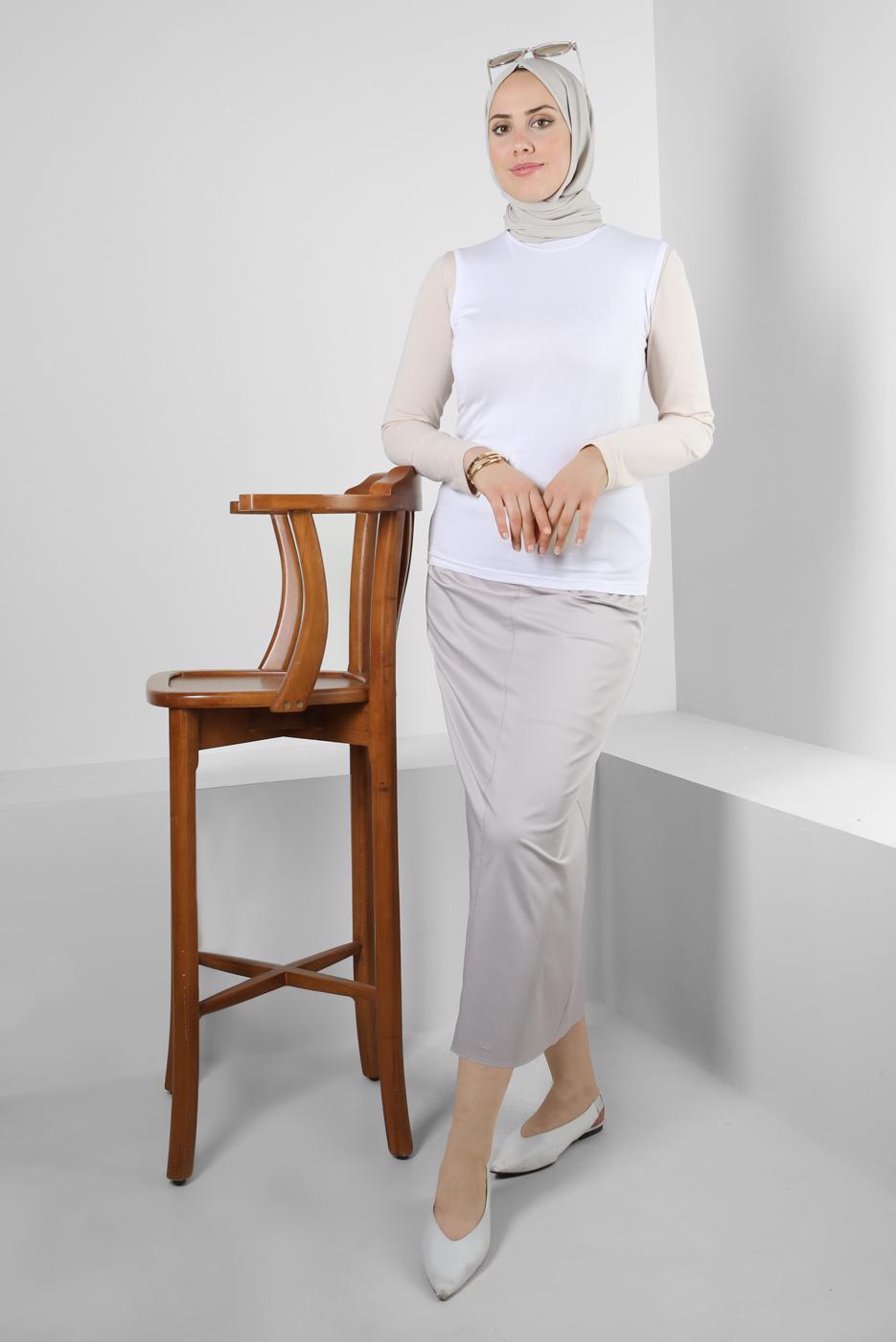 Tesettür giyim BEYAZ BOĞAZLI YAKA KOLSUZ BODY T 1001