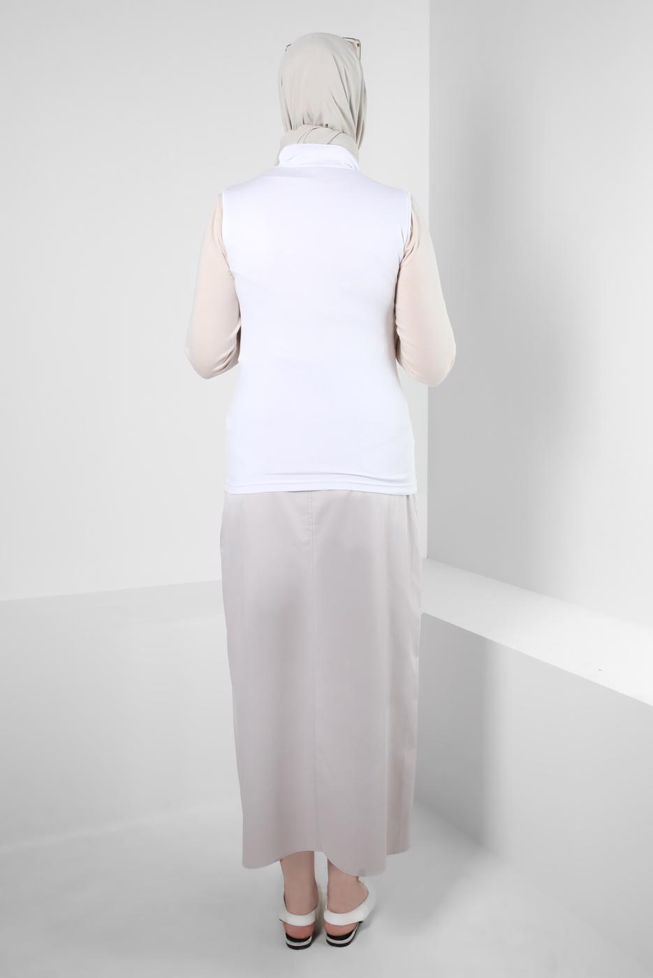 Tesettür giyim BEYAZ BOĞAZLI YAKA KOLSUZ BODY T 1001