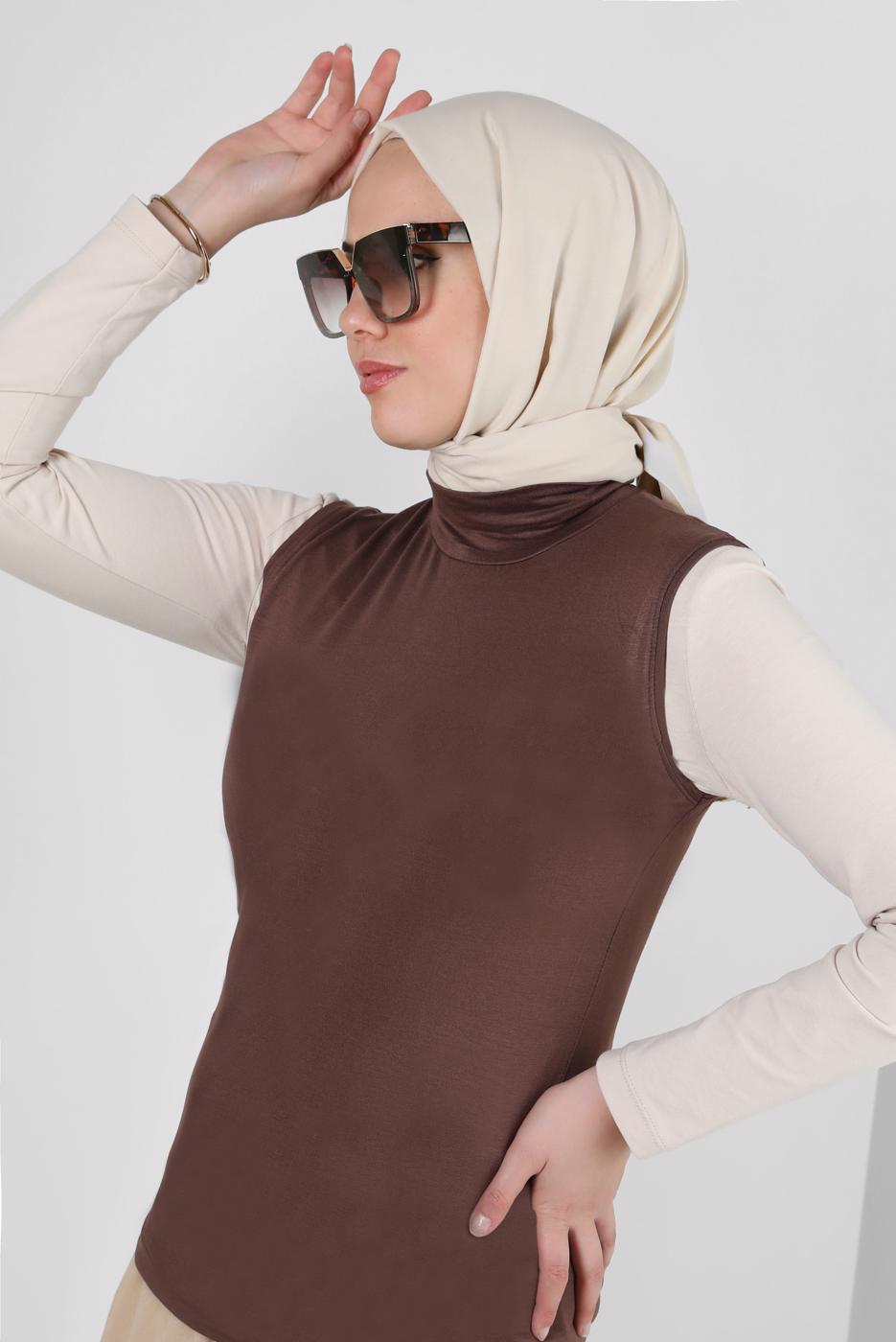 Hijab clothing BROWN TURTLENECK SLEEVELESS BODY T 1001