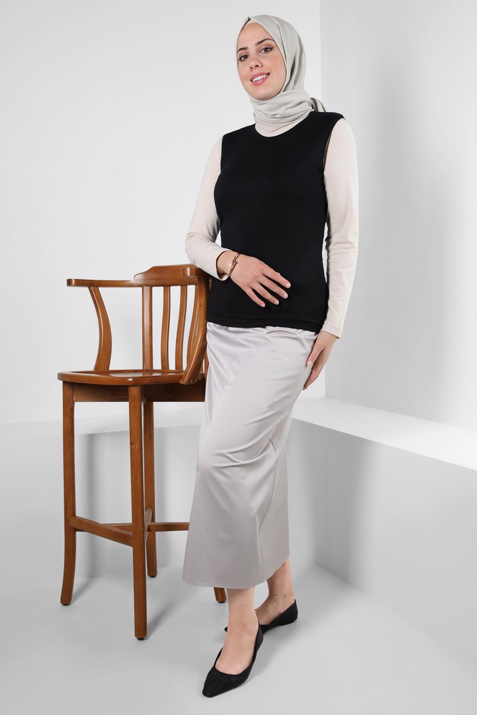 Tesettür giyim SİYAH BİSİKLET YAKA KOLSUZ BODY T 1002