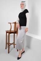 Hijab clothing BLACK SHORT SLEEVED CREW-NECK BODY T 1003