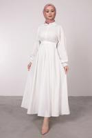 Tesettür giyim EKRU KEMERLİ MANŞETLERİ LASTİKLİ ELBİSE T 8585	