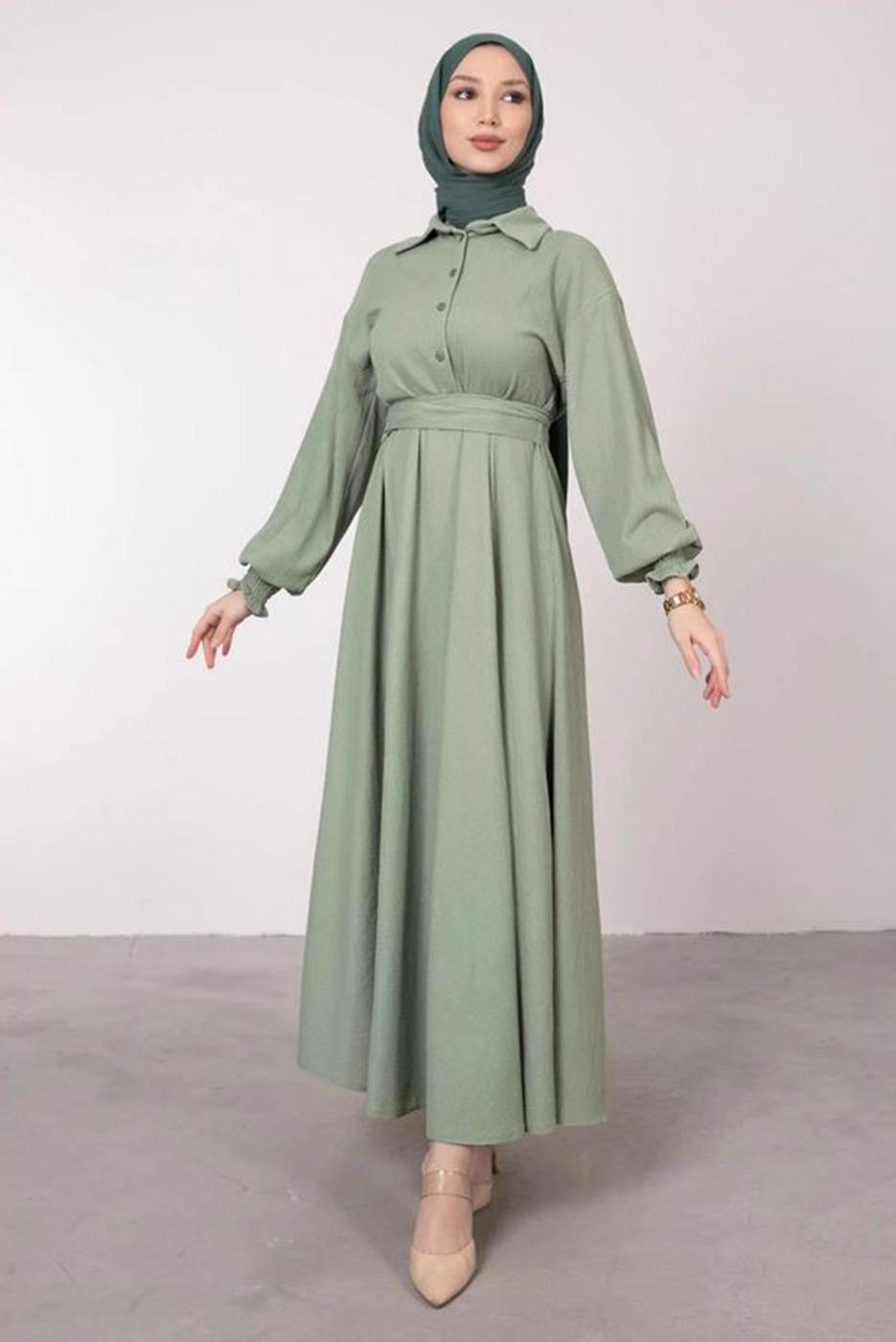 Tesettür giyim YEŞİL KEMERLİ MANŞETLERİ LASTİKLİ ELBİSE T 8585	