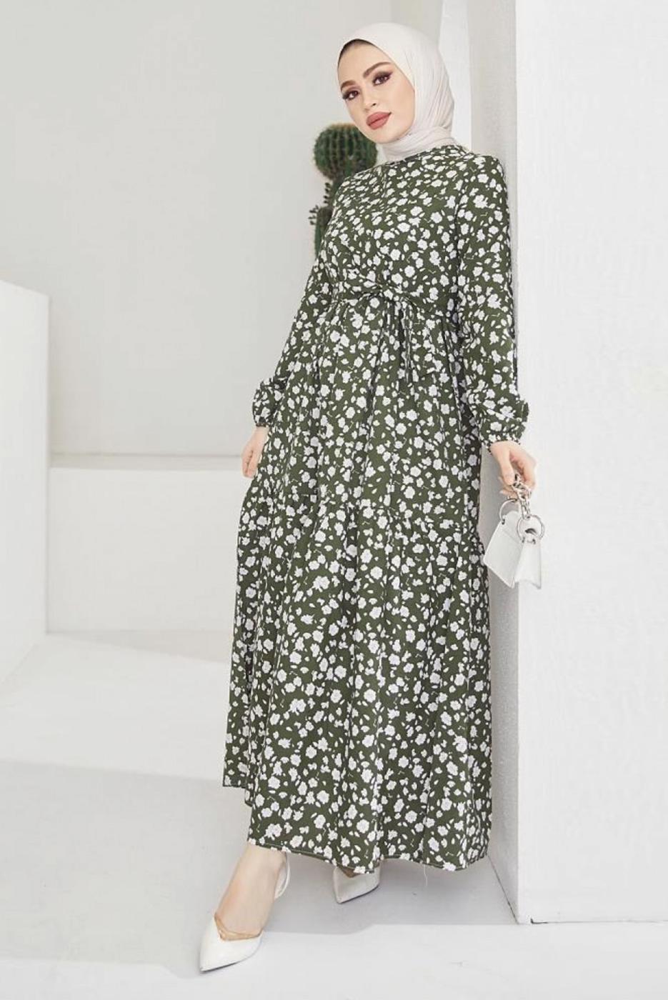 Tesettür giyim HAKİ ÇİÇEK DESENLİ KUŞAKLI ELBİSE T 004