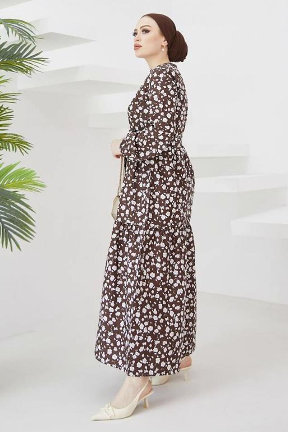 Tesettür giyim KAHVE ÇİÇEK DESENLİ KUŞAKLI ELBİSE T 004
