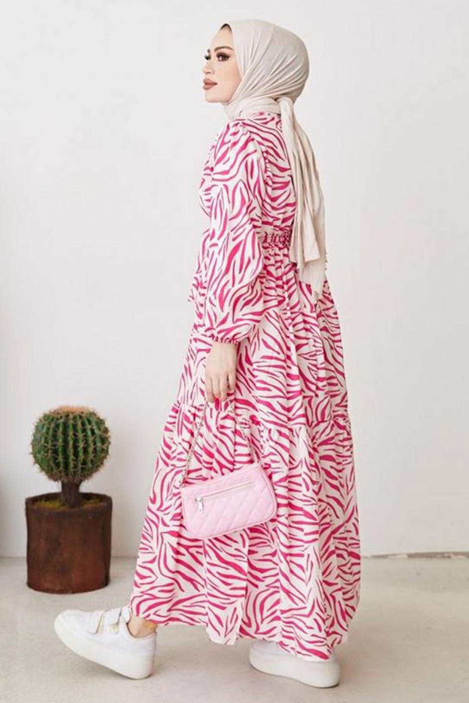 Tesettür giyim FUŞYA ZEBRA DESENLİ KUŞAKLI ELBİSE T 104