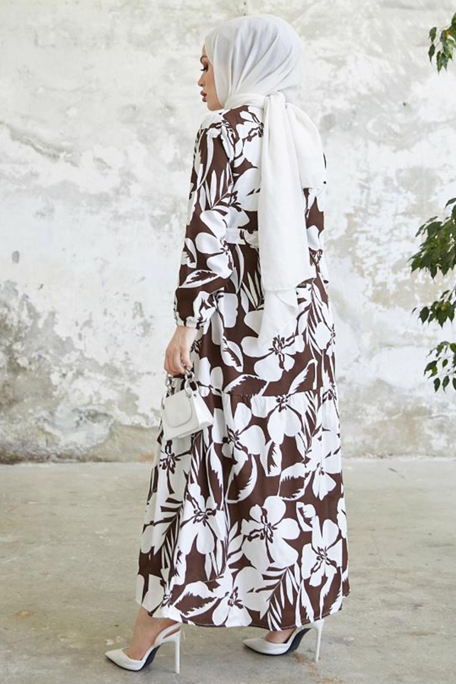 Tesettür giyim KAHVE ÇİÇEK DESENLİ KUŞAKLI ELBİSE T 134