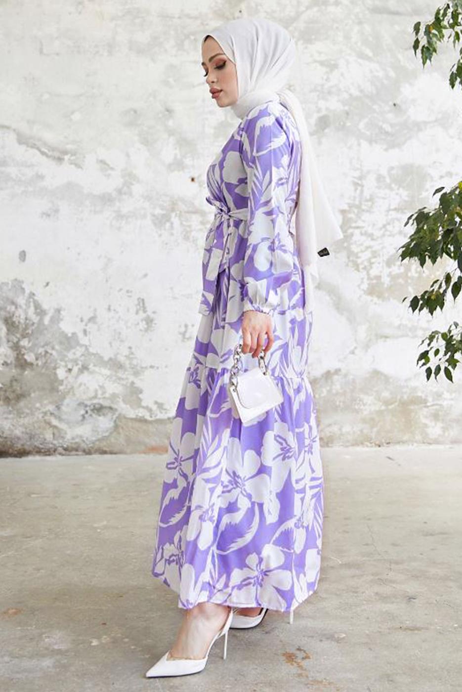 Tesettür giyim MOR ÇİÇEK DESENLİ KUŞAKLI ELBİSE T 134