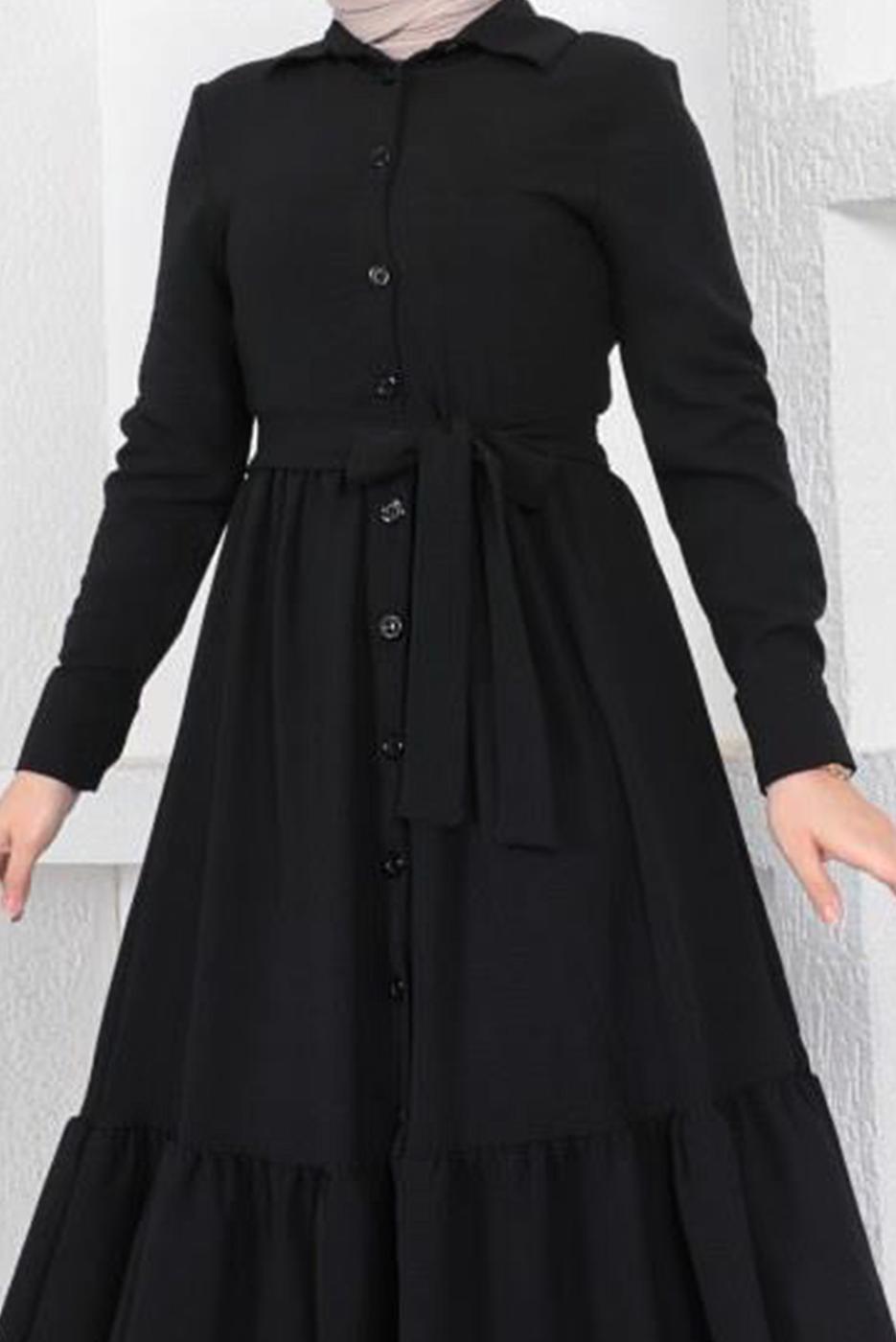 Tesettür giyim SİYAH GÖMLEK YAKA VOLANLI KUŞAKLI ELBİSE T 344