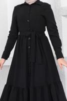 Tesettür giyim SİYAH GÖMLEK YAKA VOLANLI KUŞAKLI ELBİSE T 344