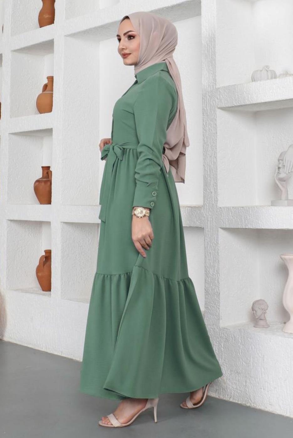 Tesettür giyim YEŞİL GÖMLEK YAKA VOLANLI KUŞAKLI ELBİSE T 344