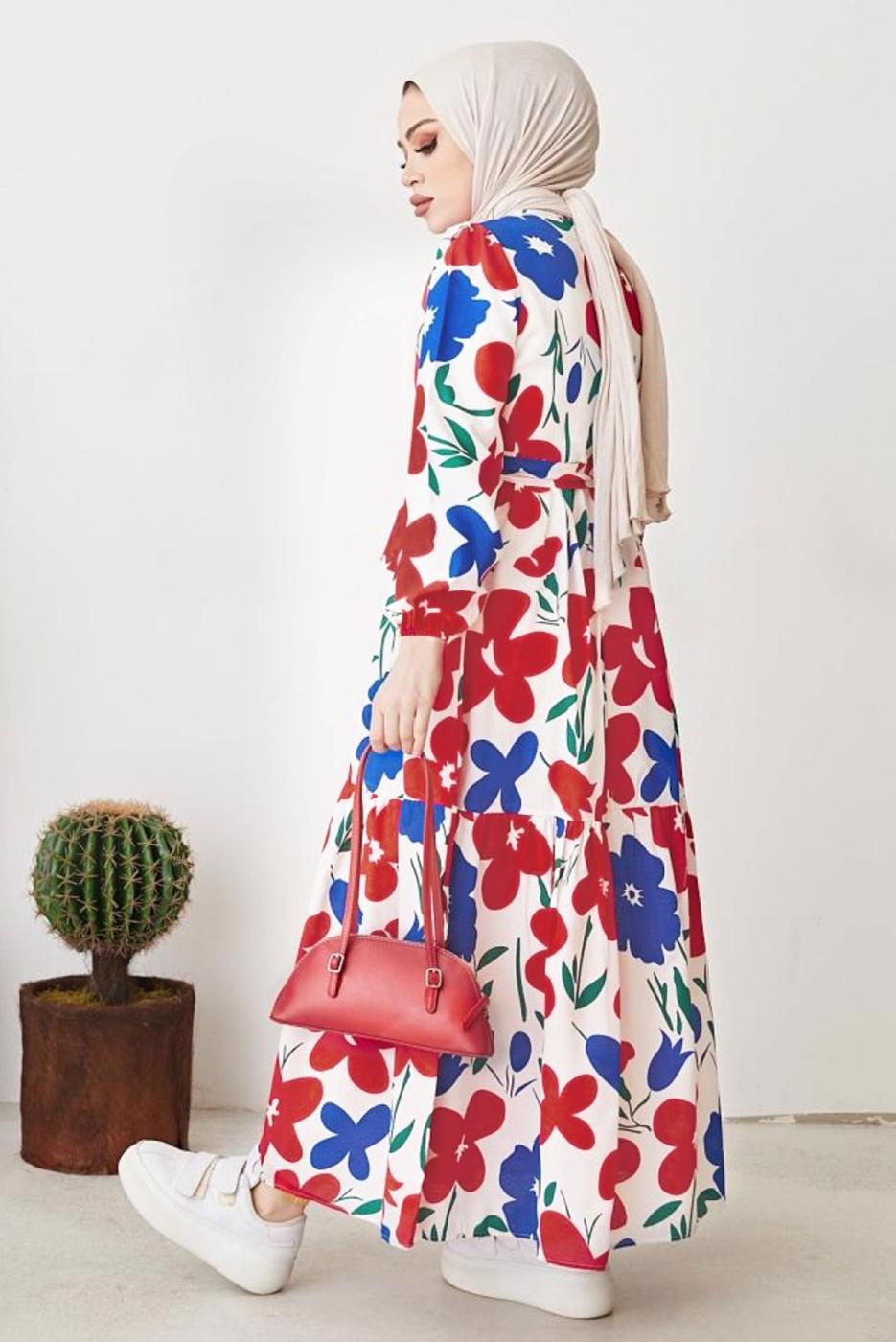 Tesettür giyim KIRMIZI ÇİÇEK DESENLİ KUŞAKLI ELBİSE T 404