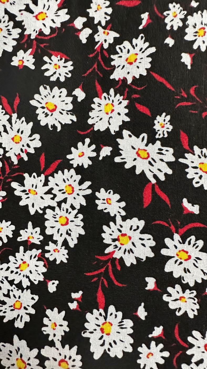 Tesettür giyim SİYAH ÇİÇEK DESENLİ KUŞAKLI ELBİSE T 434