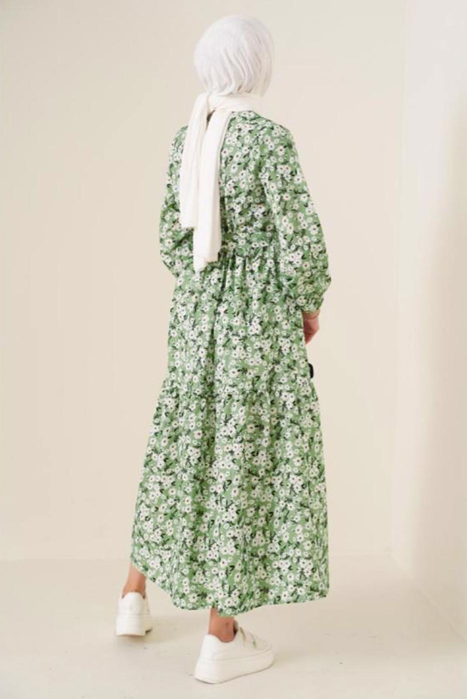 Tesettür giyim YEŞİL ÇİÇEK DESENLİ KUŞAKLI ELBİSE T 434