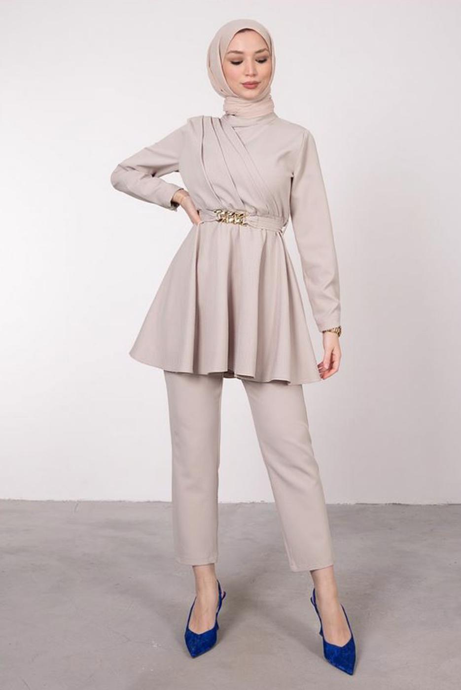 Tesettür giyim BEJ DRAPE DETAYLI KEMERLİ PANT. TAKIM T 0685	