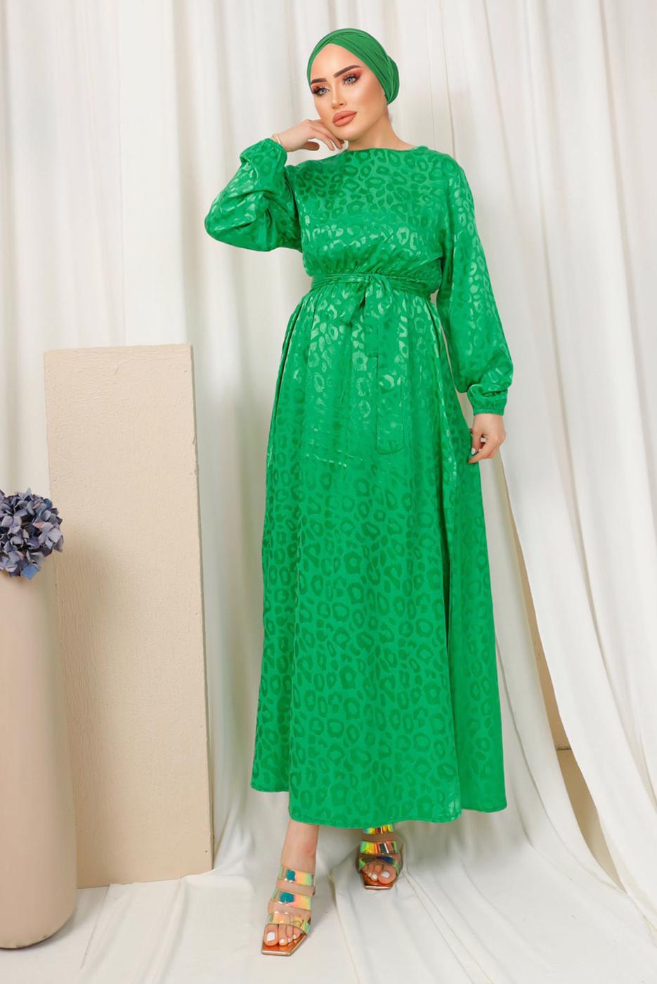 Tesettür giyim YEŞİL LEOPAR DESENLİ KUŞAKLI SATEN ELBİSE T 0703