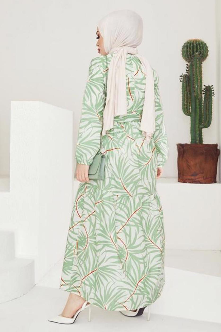 Tesettür giyim YEŞİL BELİ BÜZGÜLÜ DESENLİ ELBİSE T 704