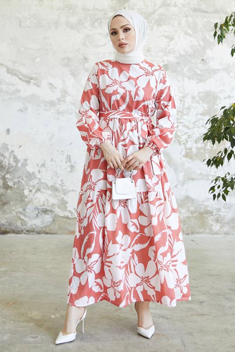 Tesettür giyim PEMBE ÇİÇEK DESENLİ KUŞAKLI ELBİSE T 734