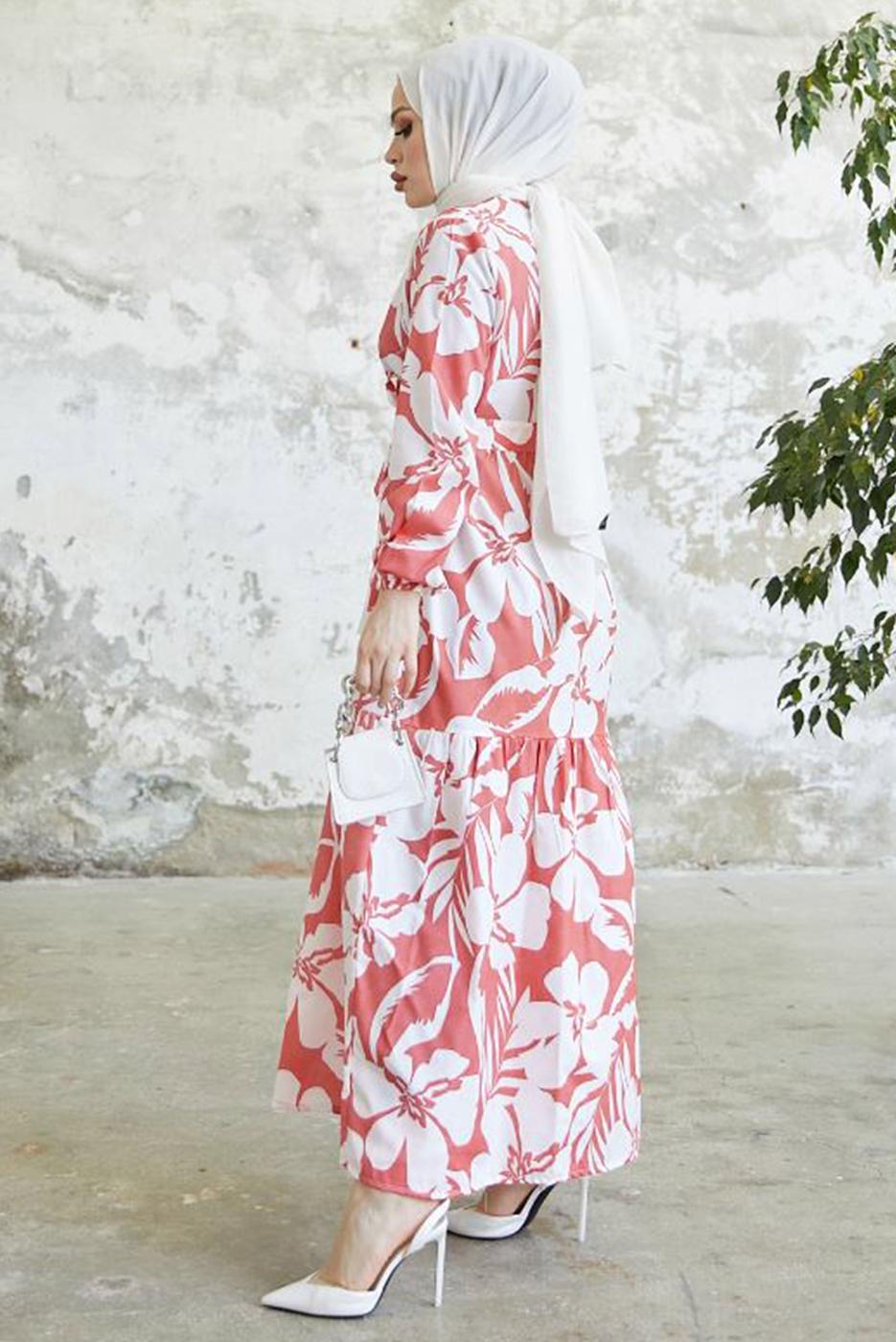 Tesettür giyim PEMBE ÇİÇEK DESENLİ KUŞAKLI ELBİSE T 734