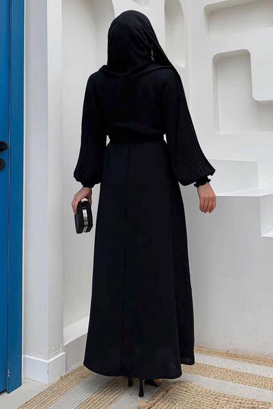 Tesettür giyim SİYAH KOLU PİLİSELİ KUŞAKLI ELBİSE T 1383