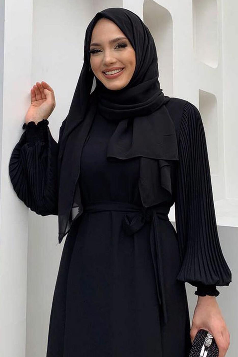 Tesettür giyim SİYAH KOLU PİLİSELİ KUŞAKLI ELBİSE T 1383