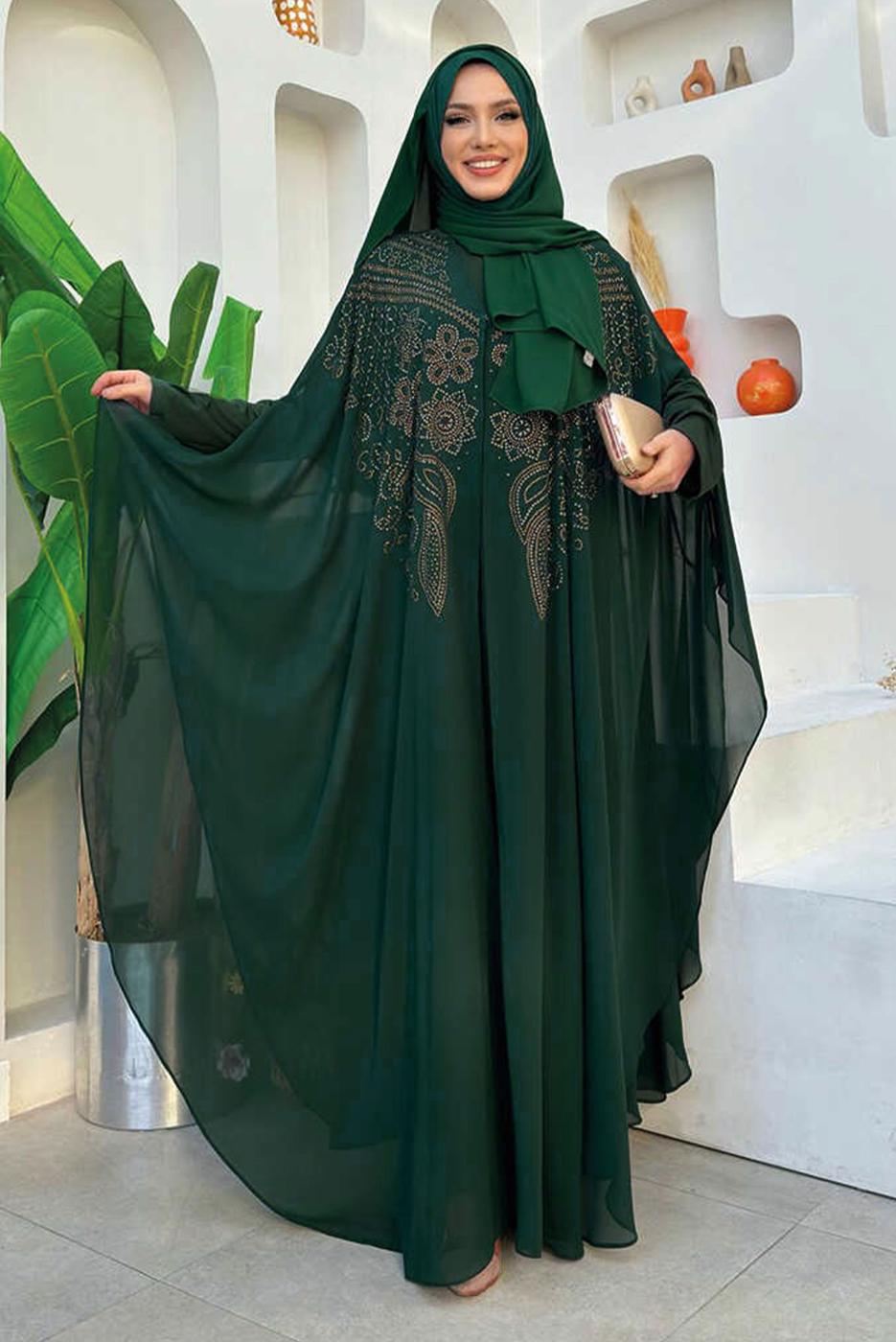 Tesettür giyim YEŞİL ŞİFON PELERİNLİ ELBİSELİ ABİYE TAKIM T 1563-1