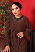 Tesettür giyim KAHVE YAKASI ZİNCİRLİ KUŞAKLI ELBİSE T 2003