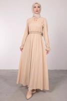 Tesettür giyim BEJ ETNİK İŞLEME DETAYLI YAKASI BAĞLAMALI ELBİSE T 2582 