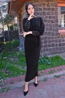 Tesettür giyim SİYAH İNCİ DETAYLI KUŞAKLI ELBİSE T 4010