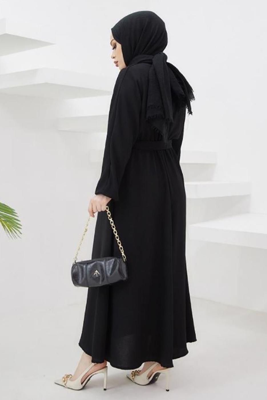 Tesettür giyim SİYAH MANŞETLERİ LASTİKLİ KUŞAKLI ELBİSE T 424-1